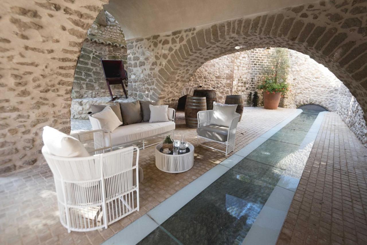 ホテル Antico Borgo Molino 7Cento Vicino Ai Giardini Di Ninfa Cori エクステリア 写真