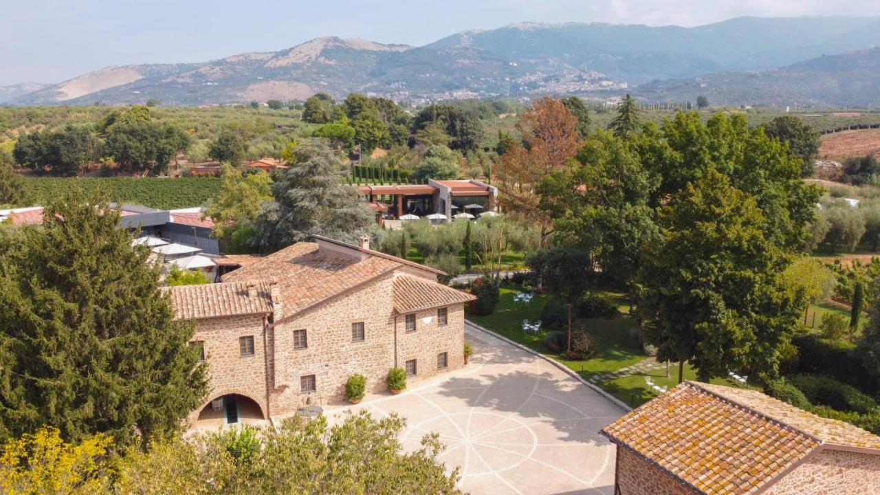 ホテル Antico Borgo Molino 7Cento Vicino Ai Giardini Di Ninfa Cori エクステリア 写真