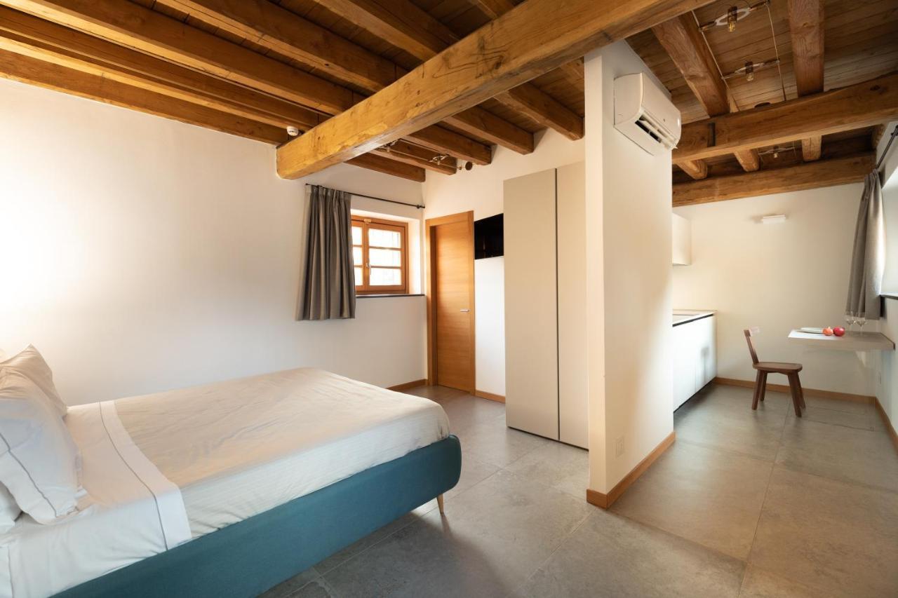 ホテル Antico Borgo Molino 7Cento Vicino Ai Giardini Di Ninfa Cori エクステリア 写真