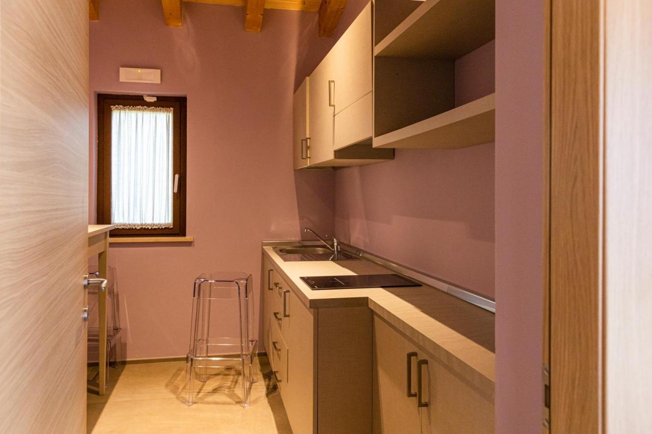 ホテル Antico Borgo Molino 7Cento Vicino Ai Giardini Di Ninfa Cori エクステリア 写真